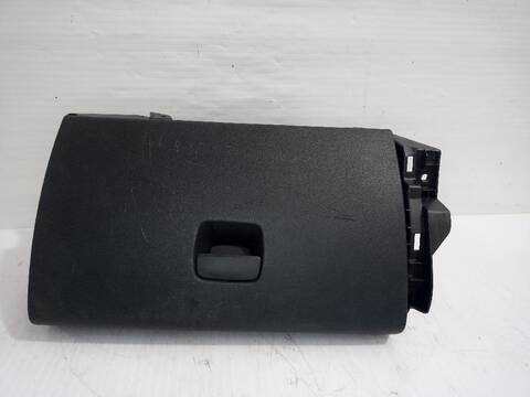 Guantera Renault Trafic L1H1 2 7T 95CV