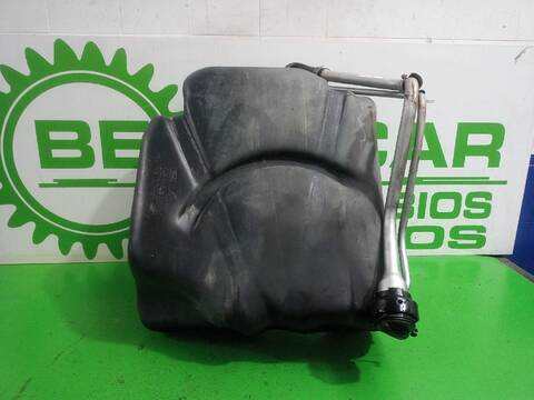 Foto 3ª: Deposito de Combustible Ford Focus AMBIENTE 90CV [C9DC] (1998)