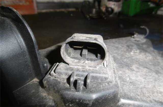 Foto 2ª: Electroventilador Renault Laguna 2.0 DCI (BT0K. BT0J. BT1A. BT1D) [M9Ra 742]