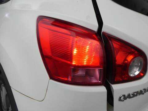 Piloto Trasero Izquierdo Nissan Qashqai M9R832