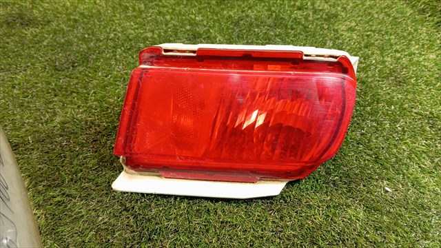 Faro Antiniebla Trasero Derecho Toyota Land Cruiser 3.0 D KDJ150 VXL 5P