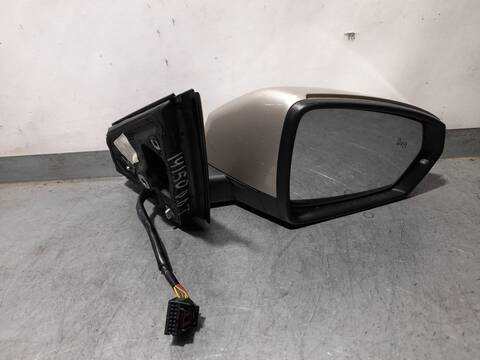 Retrovisor Derecho Volkswagen Polo ADVANCE 95CV 70KW