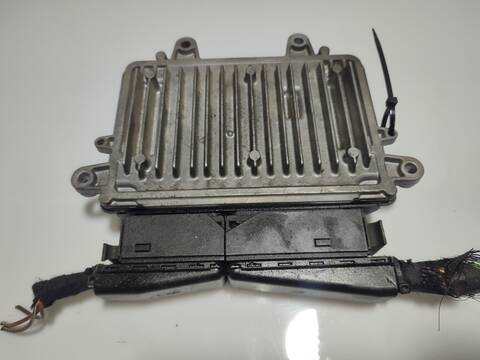 Foto 2ª: Centralita Motor ECU Mercedes Clase B 150 VERSION INDEFINIDA (2005)