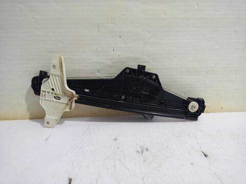 Foto 3ª: Elevalunas Manual Trasero Derecho Opel Grandland DESIGN LINE 131CV (2017)