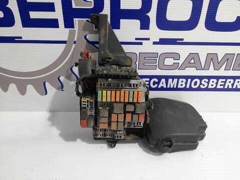 Caja Reles Fusibles Iveco Daily 2.3 DIESEL CAT 126CV