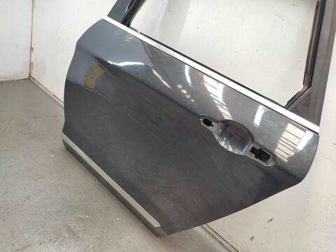 Foto 2ª: Puerta Trasera Izquierda Citroen C5 2.0 16V RWRFJC RWRFJF) 140CV 103KW [RHF] (2008)