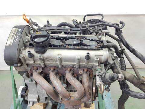 Foto 3ª: Motor Completo Volkswagen Polo MATCH (2001)