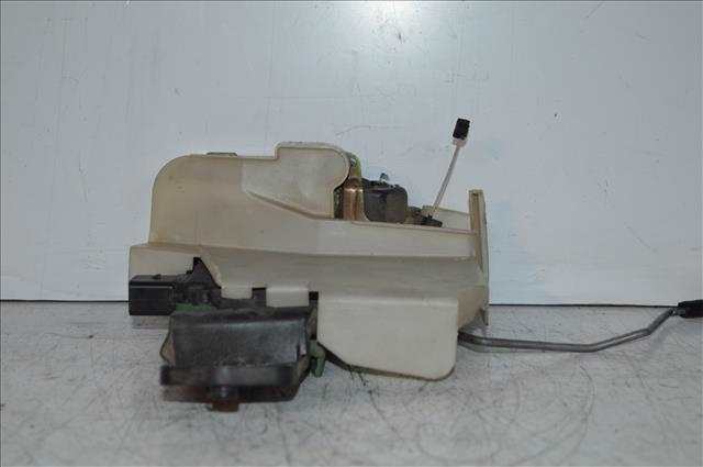 Foto 2ª: Cerradura Puerta Delantera Derecha Volkswagen Passat 1.9 TDI 2000-2005 [AVB] (2002)
