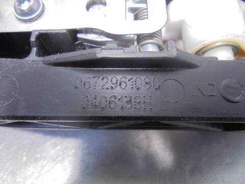 Foto 4ª: Maneta Exterior Trasera Derecha Peugeot 208 1.6 16V HDI FAP 92CV 68KW [9H06] (2014)