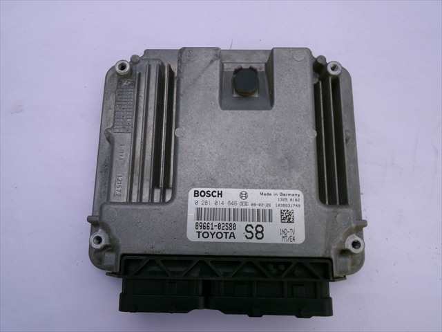 Centralita Motor ECU Toyota Auris 1.4 D 2007-2010