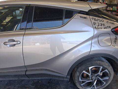 Puerta Trasera Izquierda Toyota CHR 1.8 HYBRID ZYX10_ ZYX11_) 98CV 72KW