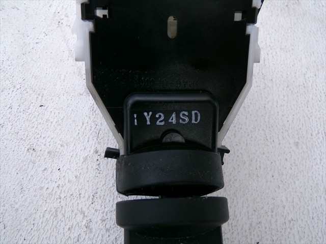 Foto 3ª: Mando Multifuncion Nissan Qashqai 1.5 DCI 2010-2014 [K9KD4] (2012)