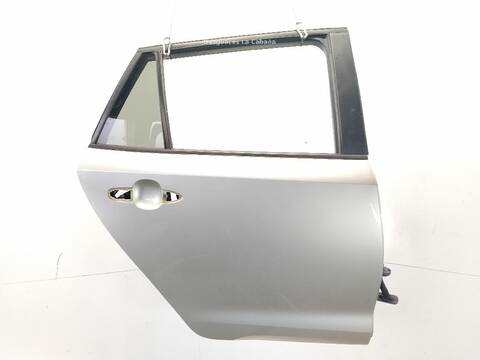 Foto 2ª: Puerta Trasera Derecha Toyota Corolla 1.8 HYBRID ZWE211W) (2019)