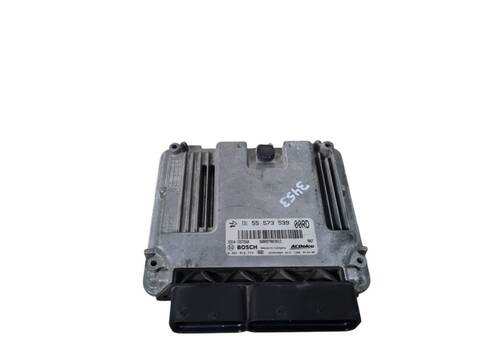Centralita Motor ECU Opel Insignia COSMO BERLINA 131CV 96KW
