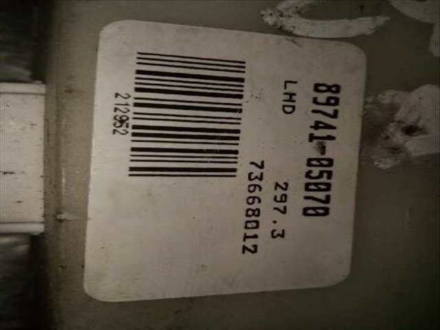 Foto 2ª: Caja Reles Fusibles Toyota Avensis 2.0 D4-D EXECUTIVE SEDAN 4-PTAS) BERLINA 116CV 85KW [1CDFTV] (2003)