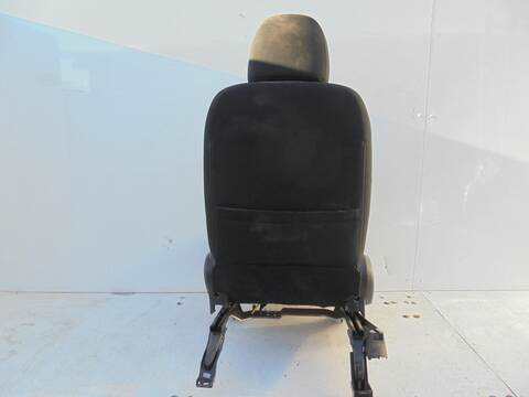 Foto 4ª: Asiento Delantero Derecho Mitsubishi ASX CHALLENGE 2WD 117CV 86KW [4A92] (2010)