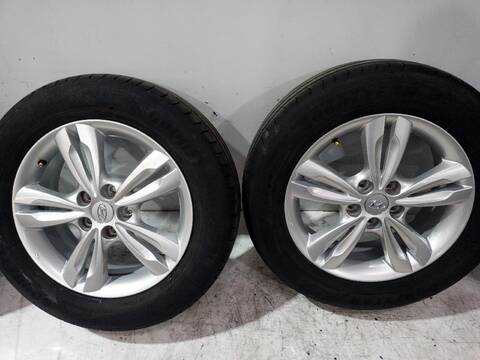 Foto 2ª: Juego LLantas Hyundai ix35 2.0 CRDI 4WD 136CV [D4HA] (2009)