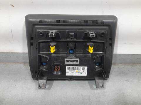 Foto 2ª: Sistema GPS Renault Clio TCE 90 B7MT) 91CV 67KW [H4D470] (2021)