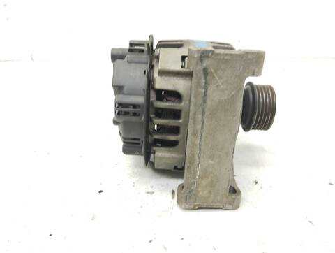Foto 4ª: Alternador Mercedes Clase A 140 A 150 A-EDITION 169.031) 95CV 70KW [266920] (2005)