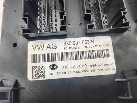 Foto 3ª: Centralita Motor ECU Audi A1 ATTRACTION 90CV 66KW [CAYB] (2014)