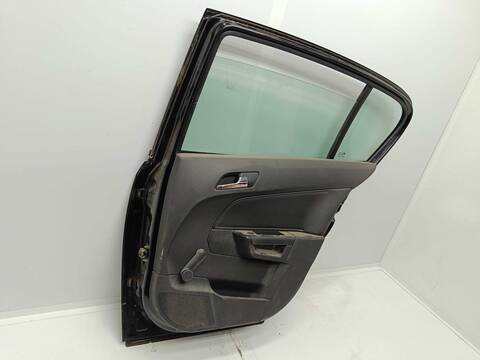 Foto 4ª: Puerta Trasera Derecha Opel Astra COSMO BERLINA 101CV 74KW [Z17DTH] (2004)