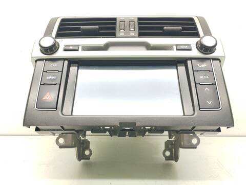 Foto 2ª: Sistema Audio Radio CD Toyota Land Cruiser 3.0 D4D 4WD KDJ155 KDJ150) 190CV 140KW [1KD-FTV] (2015)