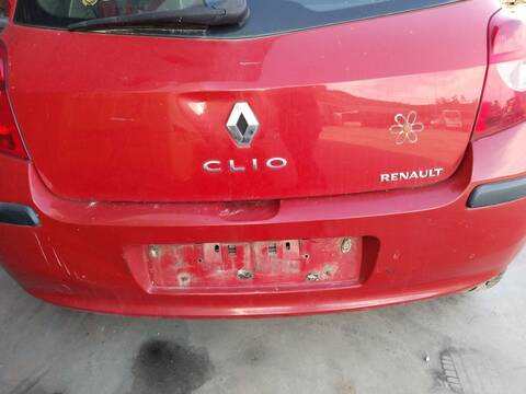 Foto 3ª: Paragolpes Trasero Renault Clio D4F (2006)
