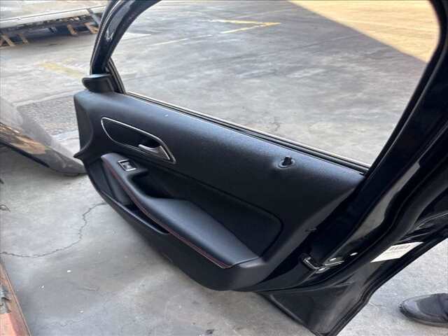 Foto 2ª: Puerta Delantera Derecha Mercedes Clase A 140 A 200 CDI 136CV 0CV [651930] (2015)