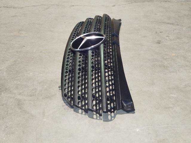 Foto 3ª: Rejilla Delantera Mercedes Vito 2.2 D CDI W639 [646980] (2010)