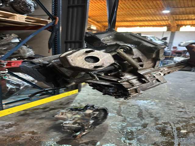 Foto 3ª: Caja Cambios Volkswagen Transporter 1.9 TD (2000)