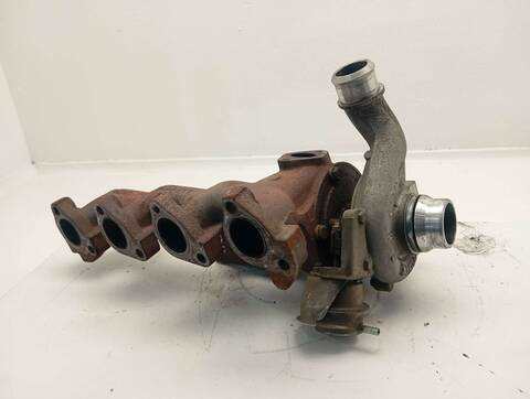 Foto 3ª: Turbocompresor Ford Focus TREND BERLINA 116CV 85KW [F9DA] (2003)