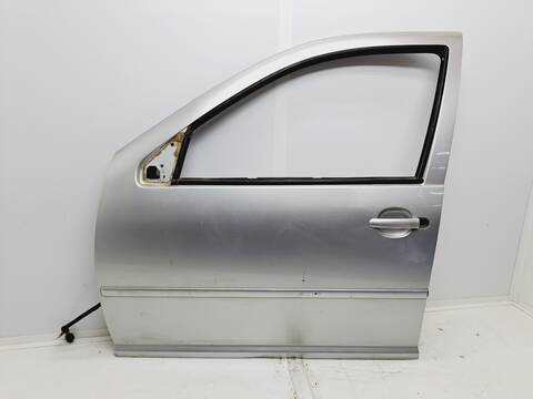 Puerta Delantera Izquierda Volkswagen Bora 1.9 TDI BERLINA 110CV 81KW
