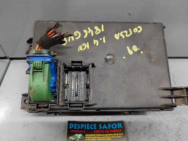 Foto 3ª: Caja Reles Fusibles Opel Corsa 1.2 G [G-A12XER] (2010)
