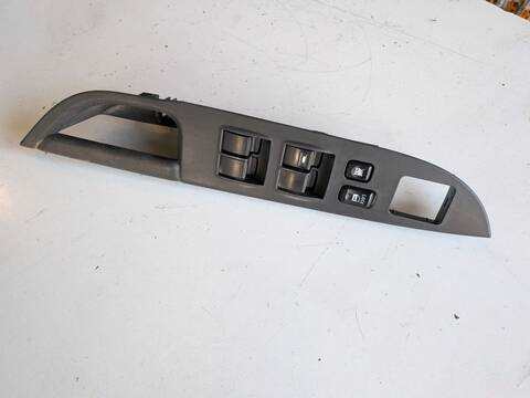 Botonera Elevalunas Mitsubishi ASX 4N13