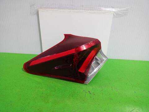 Piloto Trasero Izquierdo Toyota Auris HYBRID FEEL EDITION 136CV