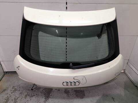 Portón Audi A1 ATTRACTION 90CV 66KW