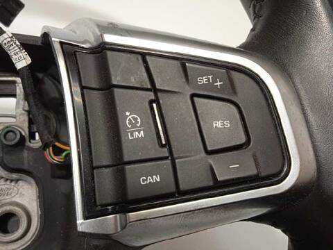 Foto 3ª: Volante Land Rover Discovery 2.0 TD4 CAT 150CV 110KW [204DTD] (2016)