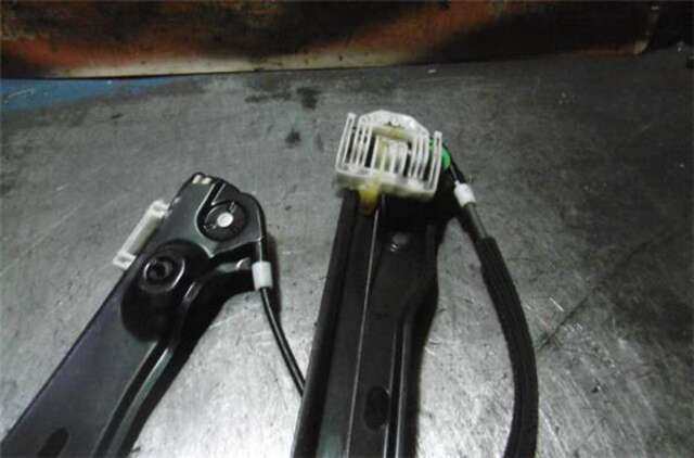 Foto 3ª: Elevalunas Eléctrico Delantero Derecho Bmw Serie 3 315 2.0 318I [2.0 LTR. - 95 KW CAT] [N46 B20 B]