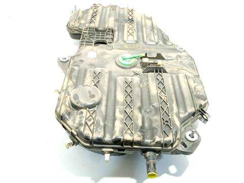 Foto 2ª: Deposito AdBlue Renault Megane 1.5 BLUE DCI 115 B9A6) HATCHBACK 116CV 85KW IV HATCHBACK B9A/M/N_) [K9K872] (2019)