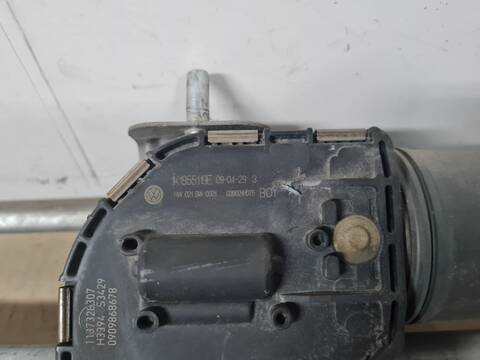 Foto 3ª: Motor Limpia Delantero Volkswagen Golf 2.0 TDI 140CV 103KW [CBAB] (1950)