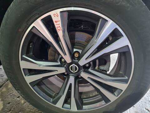 LLanta Chapa Nissan X-Trail TEKNA 157CV 116KW T32)
