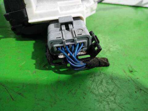 Foto 2ª: Cerradura Puerta Trasera Derecha Citroen C3 EXCLUSIVE 68CV [8HZDV4TD] (2009)