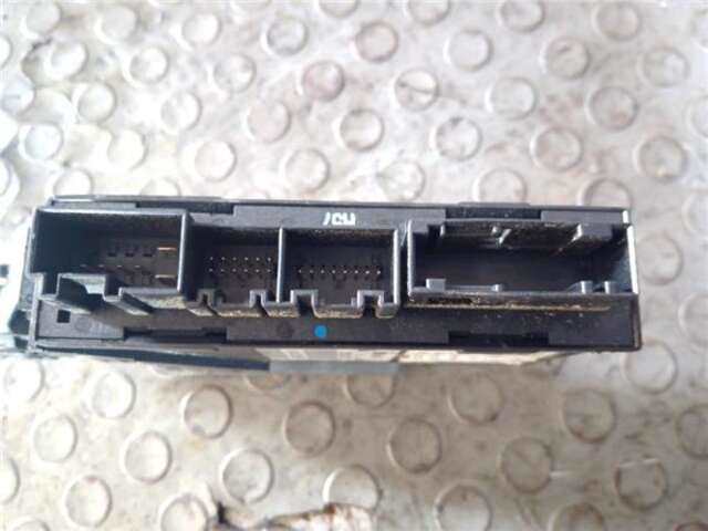 Foto 3ª: Elevalunas Eléctrico Trasero Izquierdo Audi A4 1.9 TDI (96 KW) [1.9 LTR. - 96 KW TDI] [AWX]