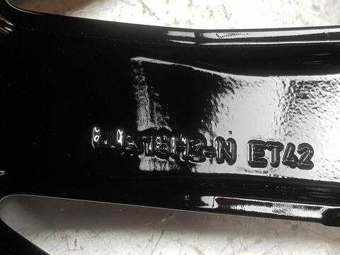 Foto 2ª: LLanta Aleacion Volvo V60 2.0 D 190CV [D4204T14] (2018)