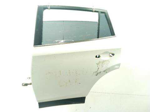 Foto 2ª: Puerta Trasera Izquierda Toyota Rav4 2.2 D 4WD ALA49) [2AD-FHV] (2012)