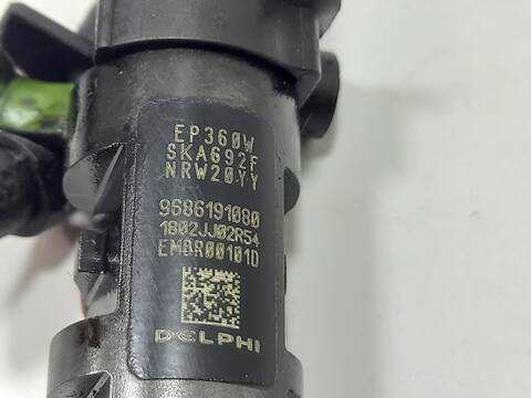 Foto 2ª: Inyectores Citroen Jumpy RH02 (2015)