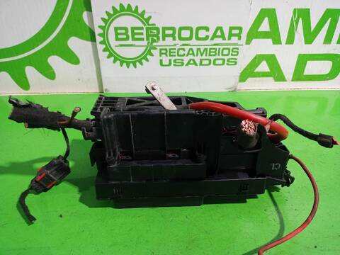 Foto 2ª: Caja Reles Fusibles Opel Astra ESSENTIA 90CV [Z14XEP] (2004)