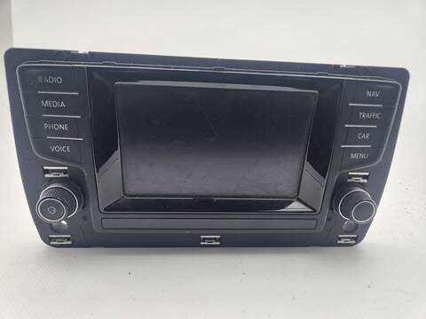 Foto 4ª: Pantalla Multifuncion Volkswagen Golf ADVANCE BLUEMOTION 105CV 77KW [CLHA] (2014)