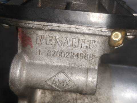 Foto 2ª: Caja Mariposa Dacia Sandero D4F732 (2013)