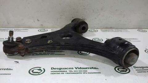 Foto 2ª: Brazo Suspension Delantero Derecho Mercedes Clase B 150 2.0 CDI CAT 140CV 103KW [640941] (2011)